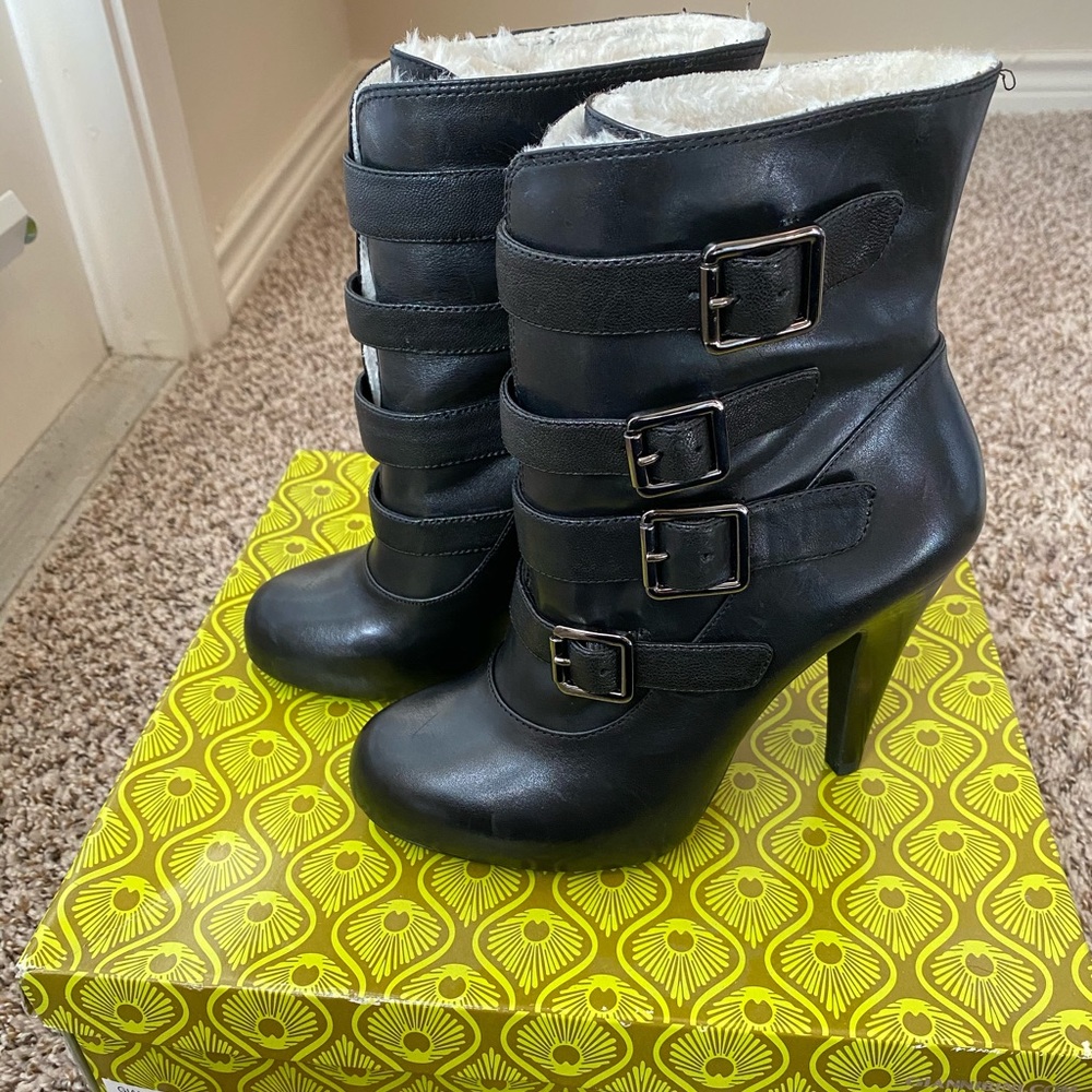 Black, lined, boots